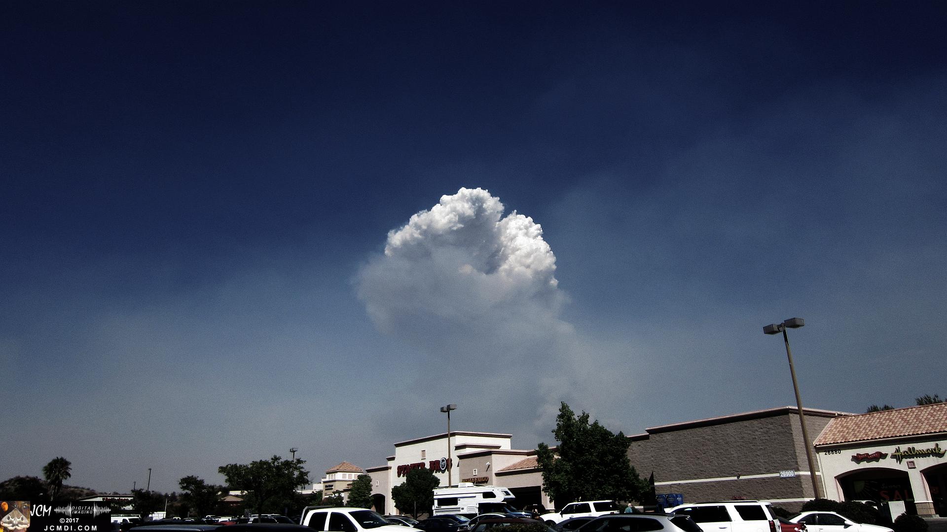 Pyrocumulus cloud over San Gabriel Mts 7-25-2016 (jcmdi.com) 